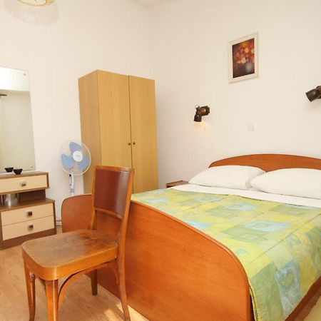 Rooms By The Sea Pasman - 8223 Oda fotoğraf