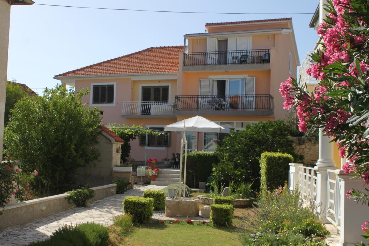 Rooms By The Sea Pasman - 8223 Dış mekan fotoğraf